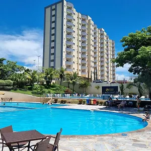 https://golden-dolphin-express-902.caldasnovashotels.com